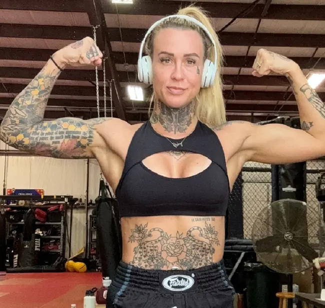 Τα τατουάζ της Killer Bee