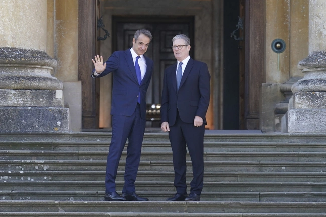 μητσοτακης σταρμερ