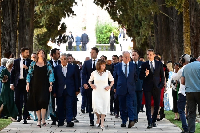 δεξιωση προεδρικο μεγαρο