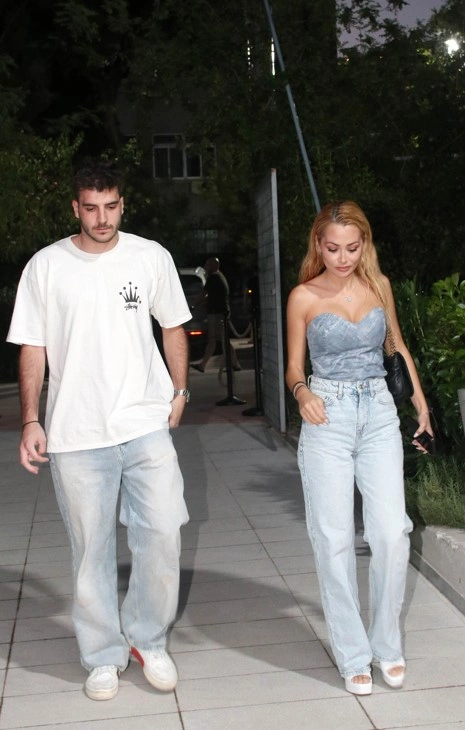 Ελενη Βουλγαρακη και Φωτης Ιωαννιδης στο Θεατρο Άλσος