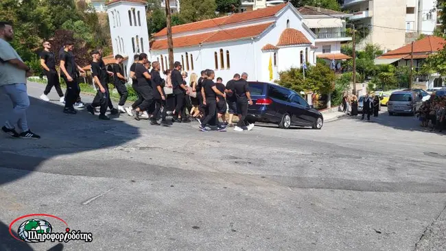 19xronos-louna-park-2