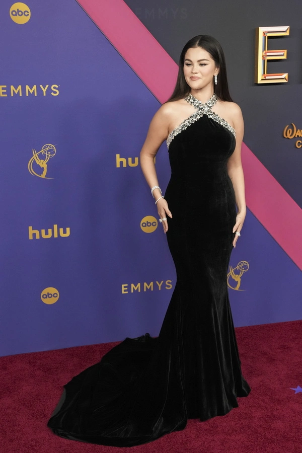 Η Selena Gomez στα βραβεία Emmy 2024