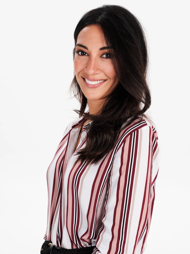 Η Ευγενία Σαμαρά ως Σάρα Ζωιδάκη στη σειρά «Έχω Παιδιά» στο Mega