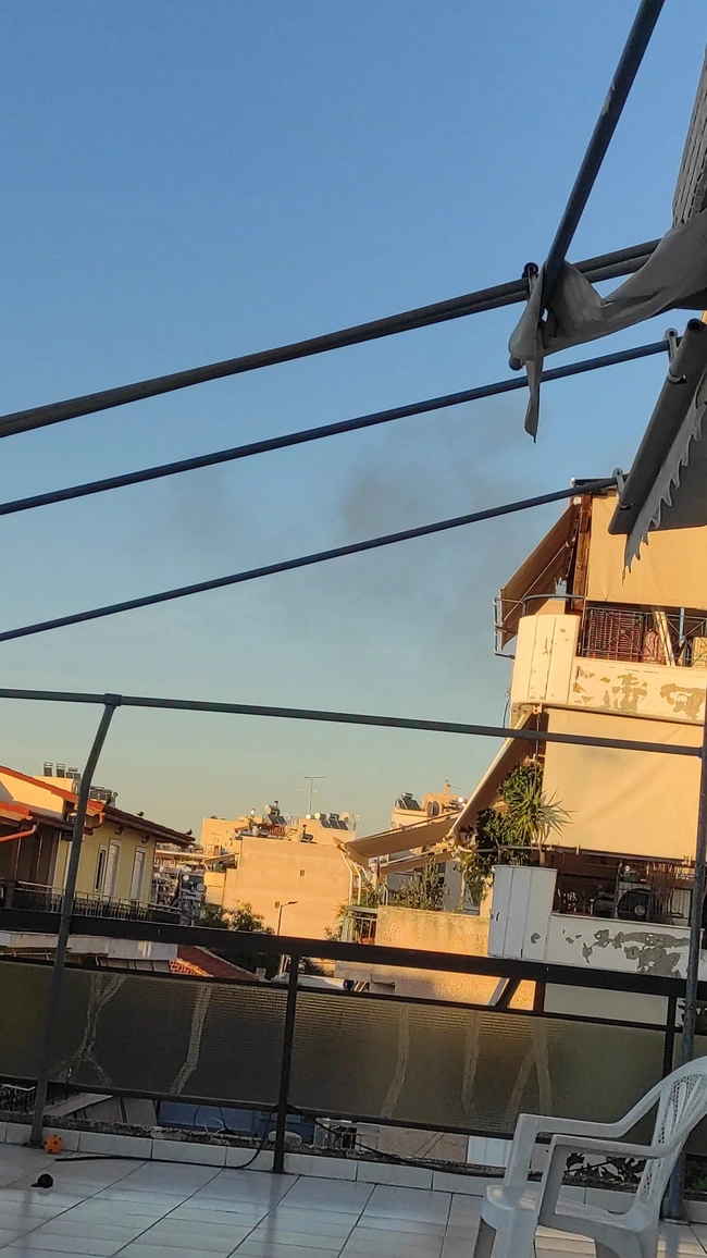 Φωτιά σε κτίριο στη Νίκαια