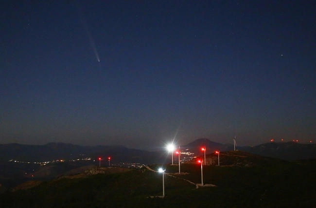 Κομήτης στην Αττική