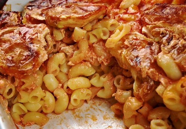 ζυμαρικά 'ncasciata 