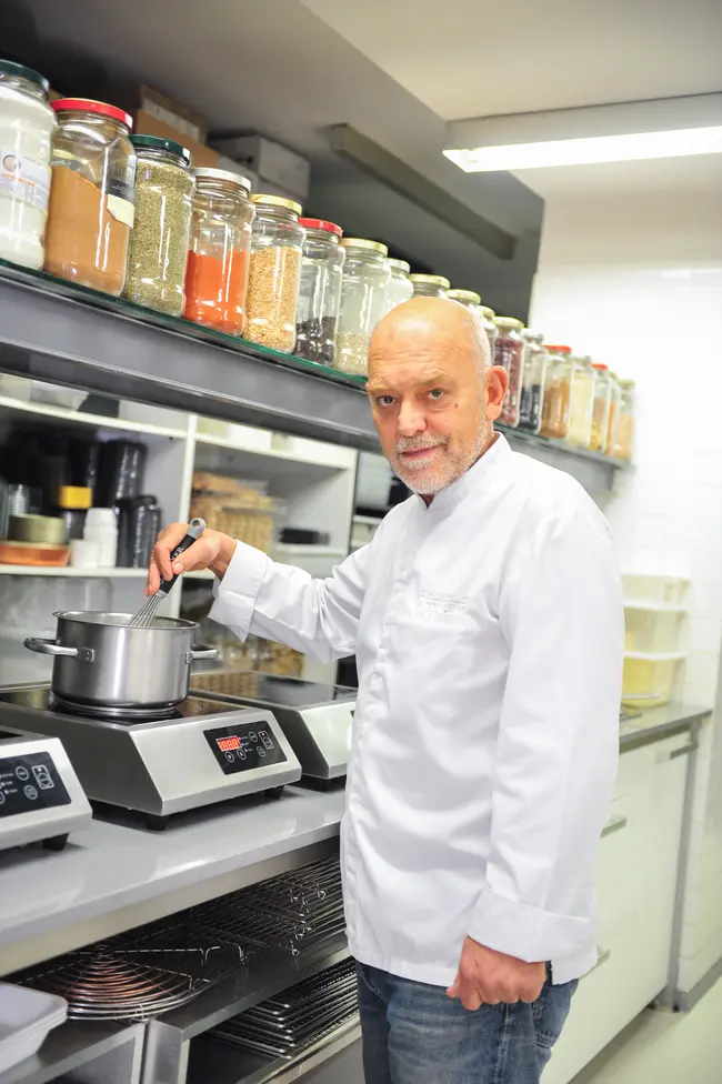 Ο Στέλιος Παρλιάρος