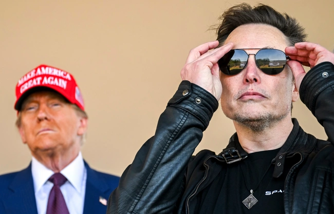 Ο Έλον Μασκ και ο Ντόναλντ Τραμπ