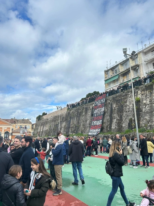 Συγκέντρωση για τα Τέμπη στην Κέρκυρα