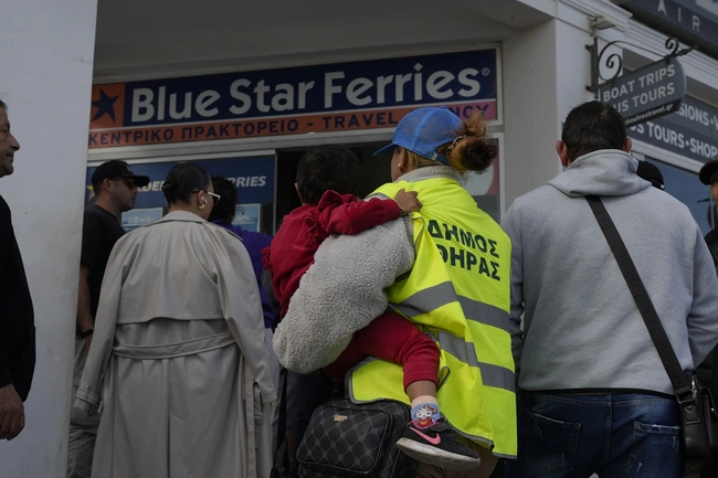 Σαντορίνη επισκέπτες