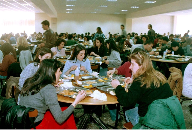 Φοιτητικές εστίες, 1999