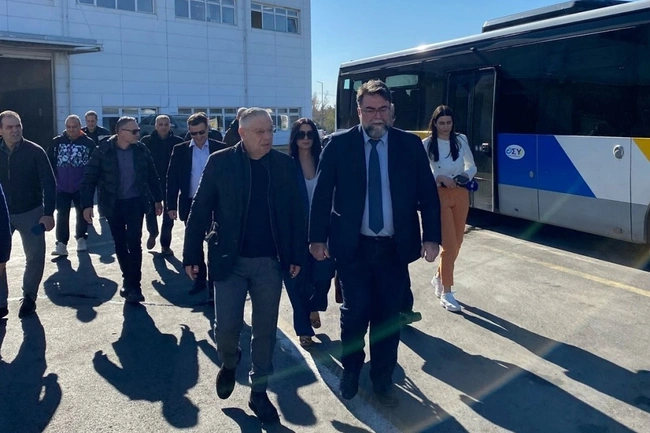 Βασίλης Οικονόμου