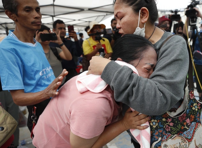 Μετά τον σεισμό στη Μιανμάρ