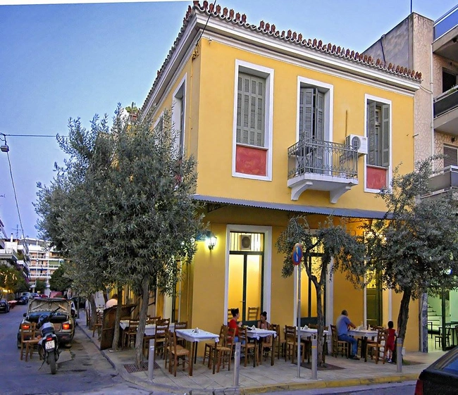 ταβέρνα του Οικονόμου στα Πετράλωνα