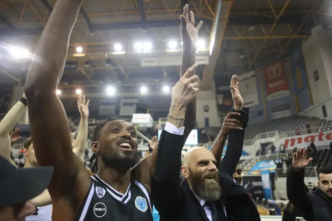 Καντσελιέρι