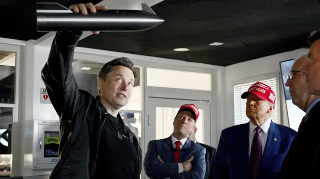 Έλον Μασκ Ντόναλντ Τραμπ