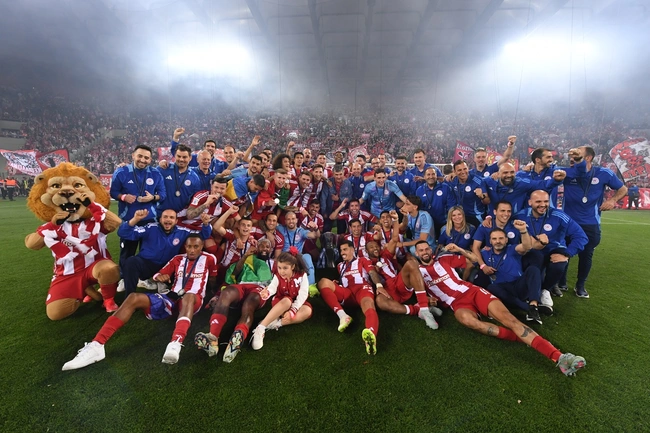 Η φιέστα του Ολυμπιακού