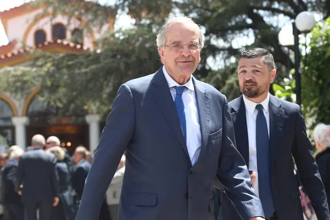 samaras kideia molyviati