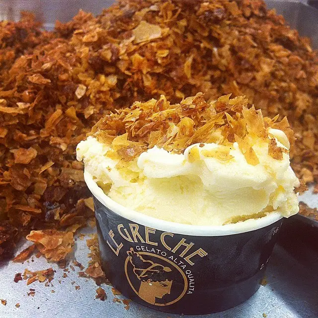 le greche Με φύλλα