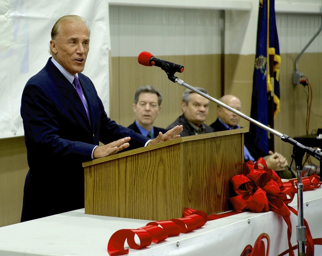 Σ. Ντιν Μητρόπουλος