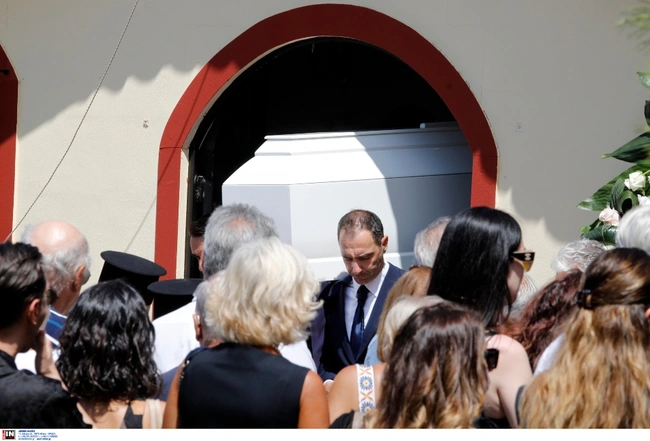 κηδεία Αλεξάνδρας Νικολαΐδου