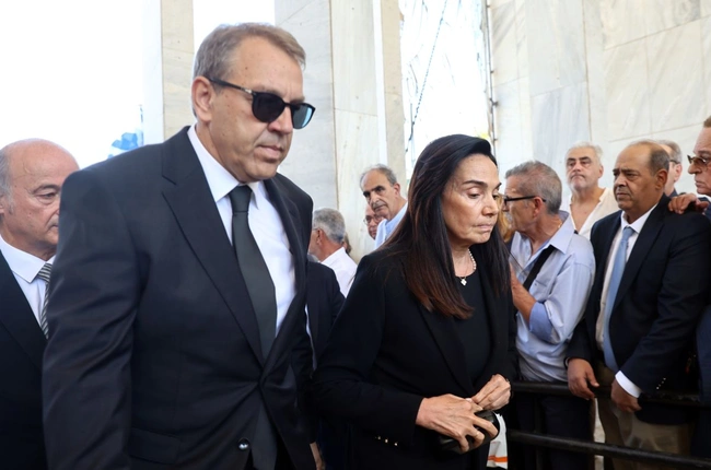 Κηδεία Λένας Σαμαρά