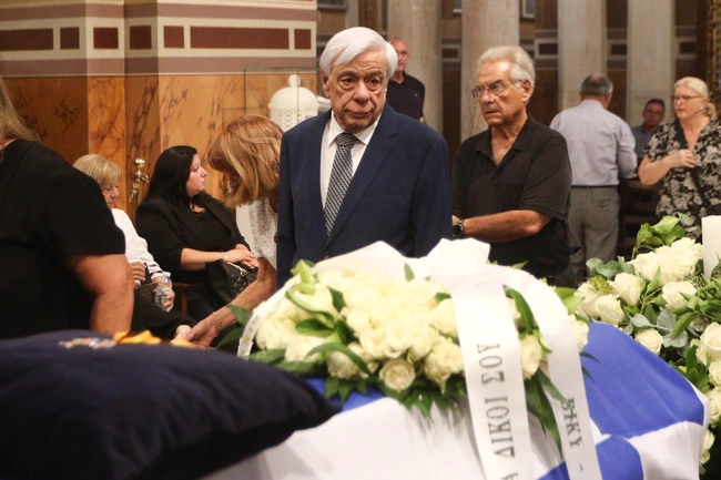 Η κηδεία του Κώστα Πυλαρινού