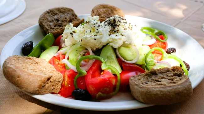 Χωριάτικη σαλάτα