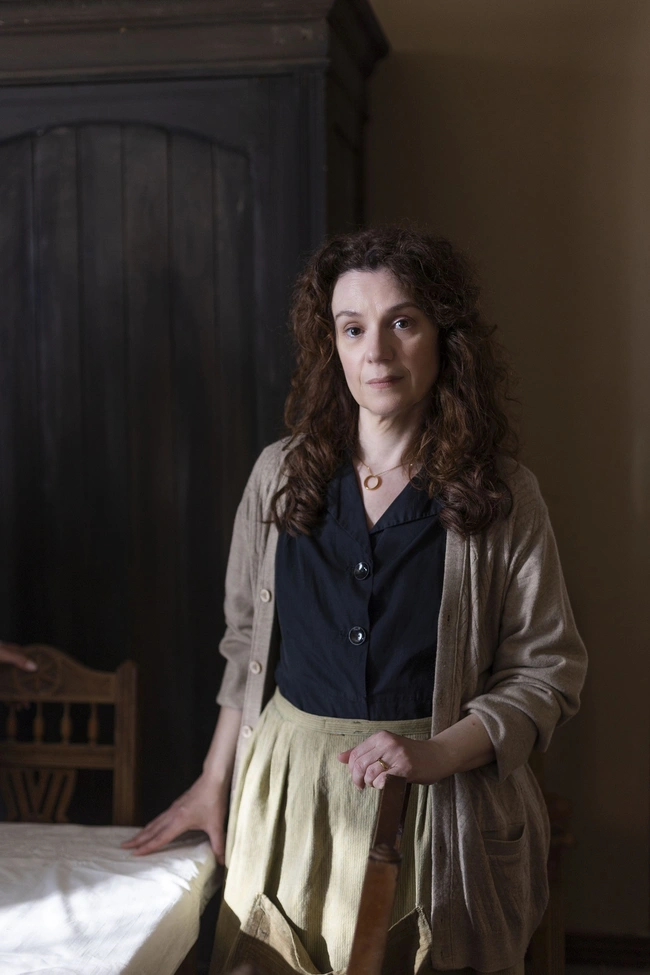 Θεοδώρα (Πέγκυ Τρικαλιώτη)