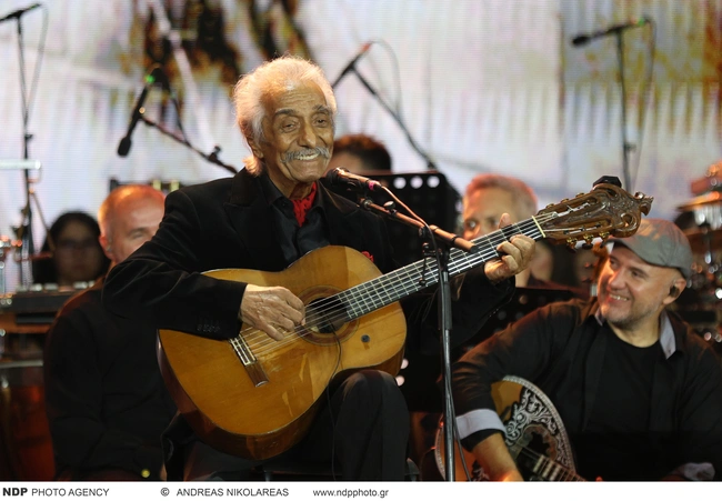 Κώστας Χατζής