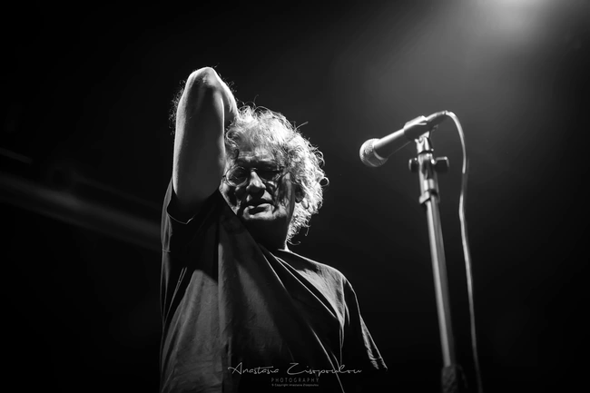 Ντίνος Σαδίκης