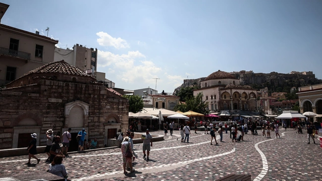 Τα 10 σημεία στην Αθήνα που όλοι φωτογραφίζουν Μοναστηράκι