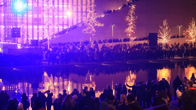 Τα 10 σημεία στην Αθήνα που όλοι φωτογραφίζουν Ίδρυμα Σταύρος Νιάρχος