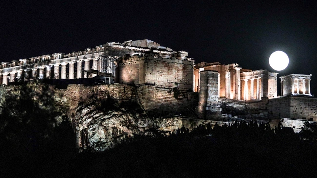 Τα 10 σημεία στην Αθήνα που όλοι φωτογραφίζουν Παρθενώνας