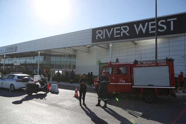 Αστυνομικές δυνάμεις στο River West