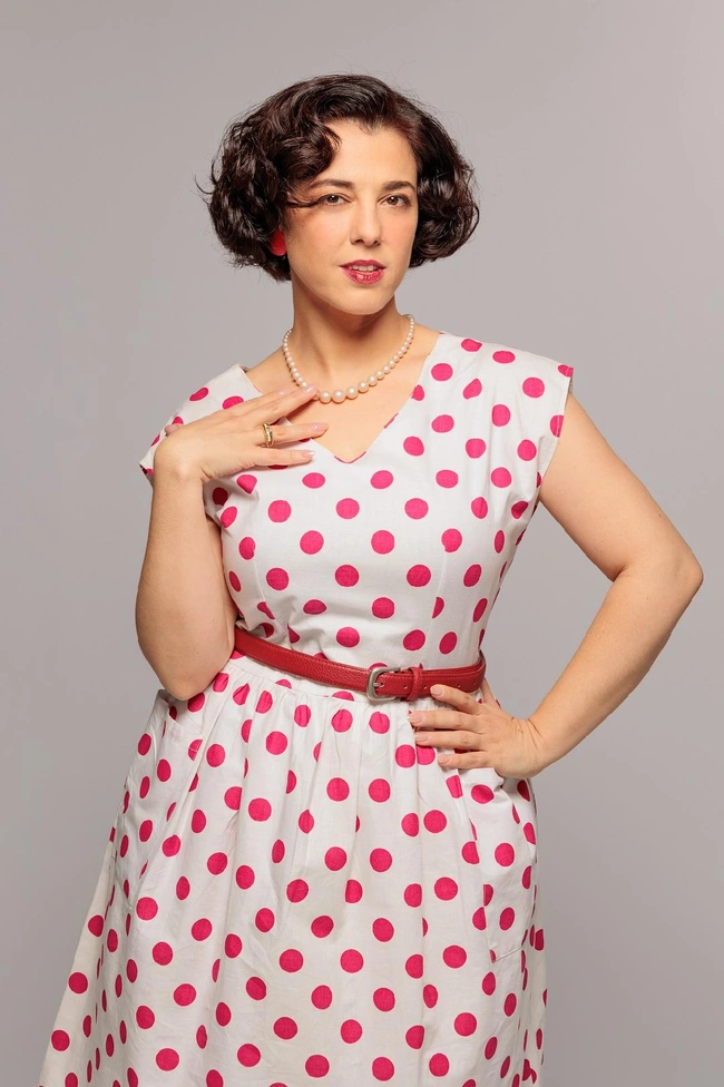 Το Σπίτι Δίπλα στο Ποτάμι Νίτσα Πετμεζά (Άννη Θεοχάρη)