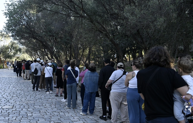 Ουρές για την Ακρόπολη