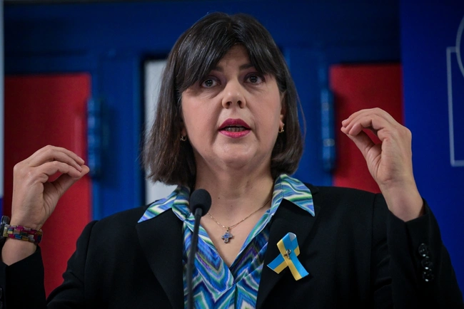 Η Λάουρα Κοβέσι