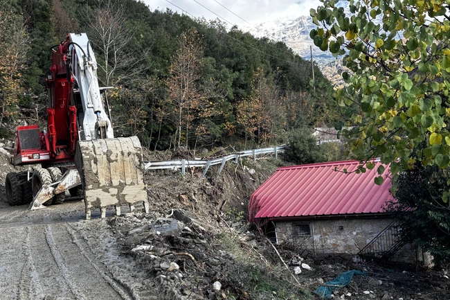 Kαταστροφές από την κακοκαιρία στα Τζουμέρκα