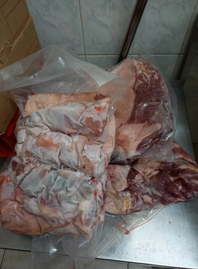 Σάπια κρέατα στην αγορά