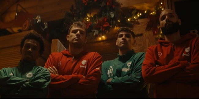 Xmas Πειραιώς