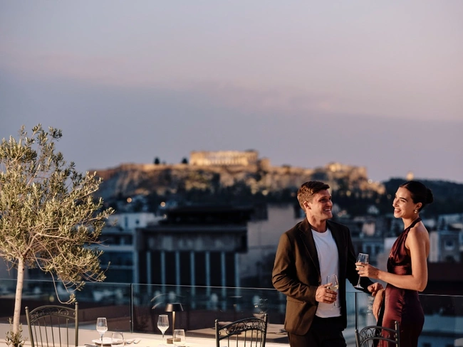 Θέα Ακρόπολη στο Titania