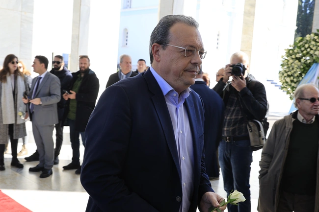 Σωκράτης Φάμελλος