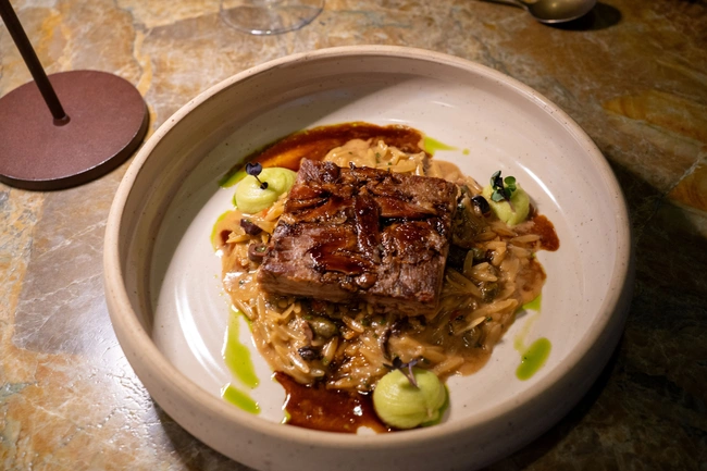 urban παστιτσάδα 