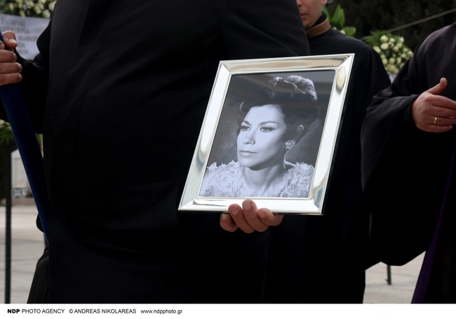 Κηδεία Μέλπως Ζαρόκωστα