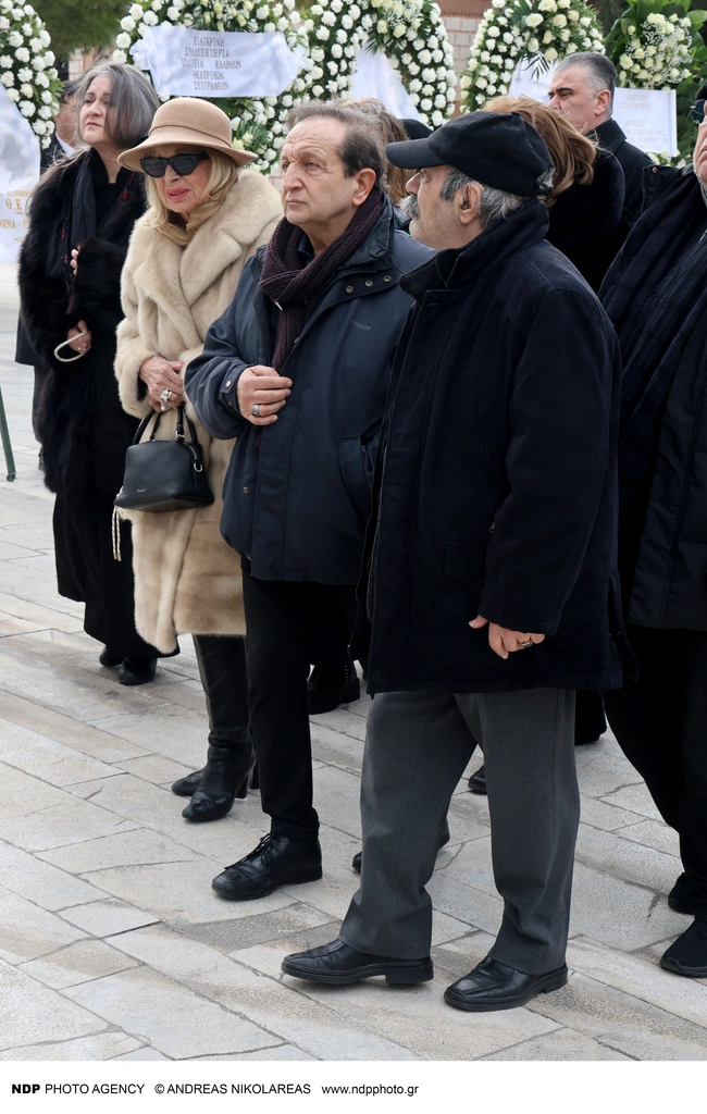 Κηδεία Μέλπως Ζαρόκωστα Φόνσου Μπιμπίλας