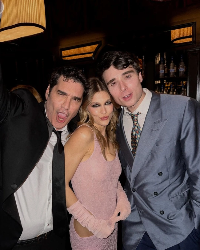 Κλέλια Ανδριολάτου Χριστόφορος Παπακαλιάτης