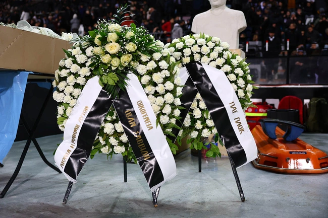 ΠΑΟΚ ΤΟΥΜΠΑ ΝΕΚΡΟΙ ΦΟΡΟΣ ΤΙΜΗΣ