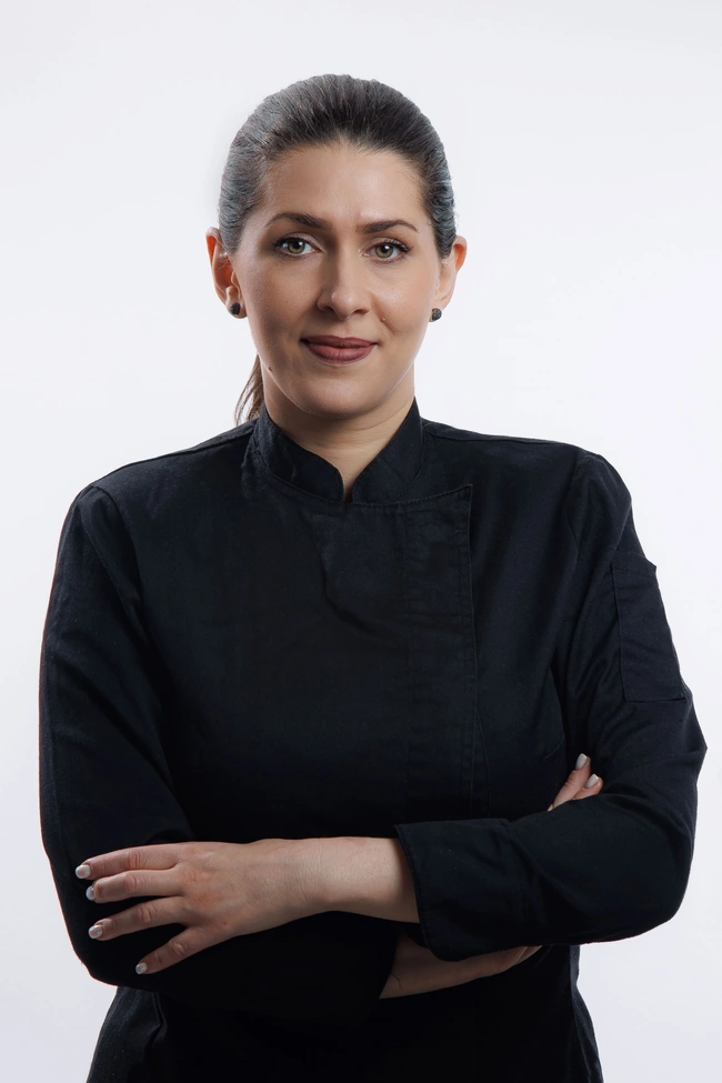 Fine Mess Έλενα Καπέρδα 