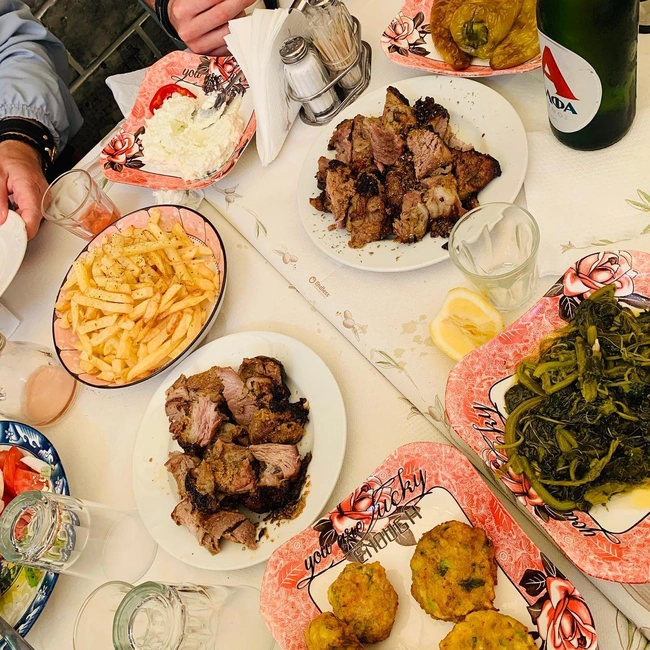 σπανός πιάτα 